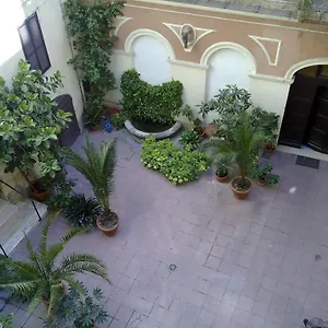 ** Affittacamere San Daniele Bundi House Italia